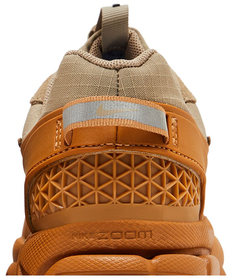 Wmns Zoom Vomero Roam Flax