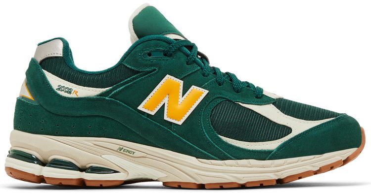 New Balance 2002R Green ASOS Exclusive