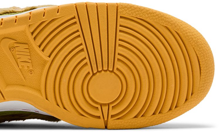 Nike Dunk Mid Premium SB Three Bears   Mama Bear