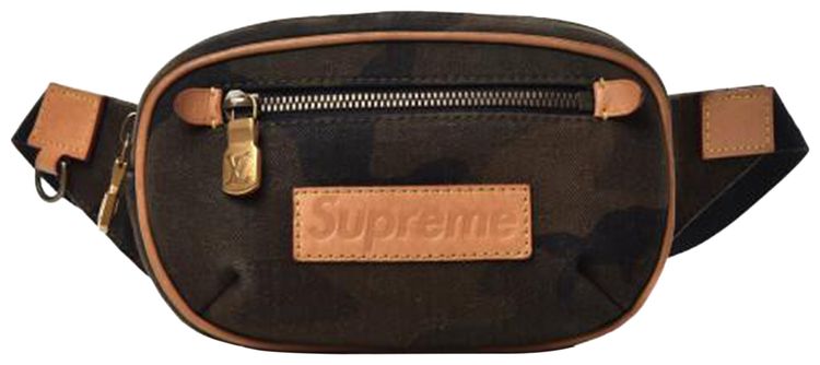 Louis Vuitton x Supreme Bumbag Camo