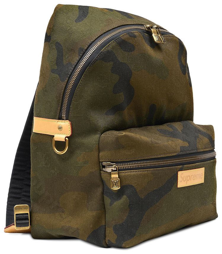 Louis Vuitton x Supreme Apollo Backpack Camo