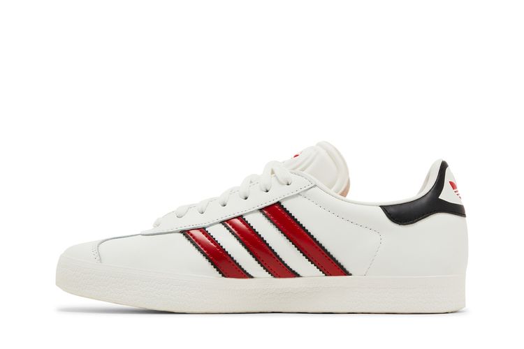adidas gazelle silver green womens adidas Originals Moskva Goretex "Chalk White" | S79981