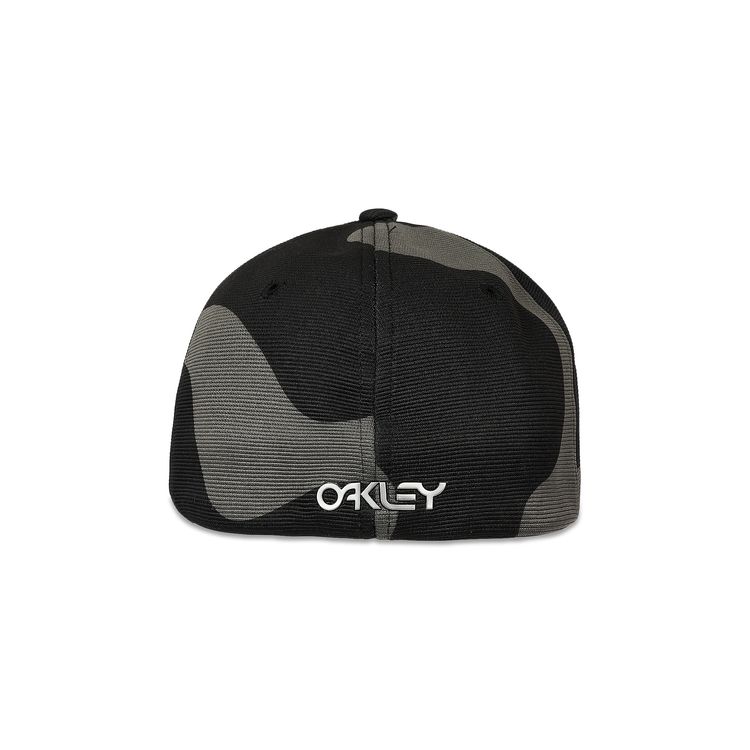 Buy Palace x Oakley 6-Panel 