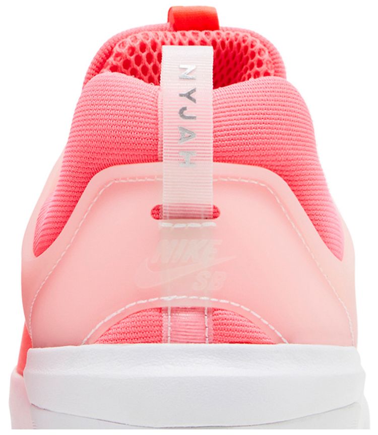 Nike Zoom Nyjah 3 SB Hot Punch