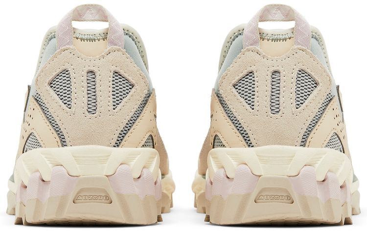 Tokyo Design Studio x New Balance 610S Concrete