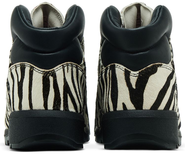 Supreme x Timberland Field Boot Zebra