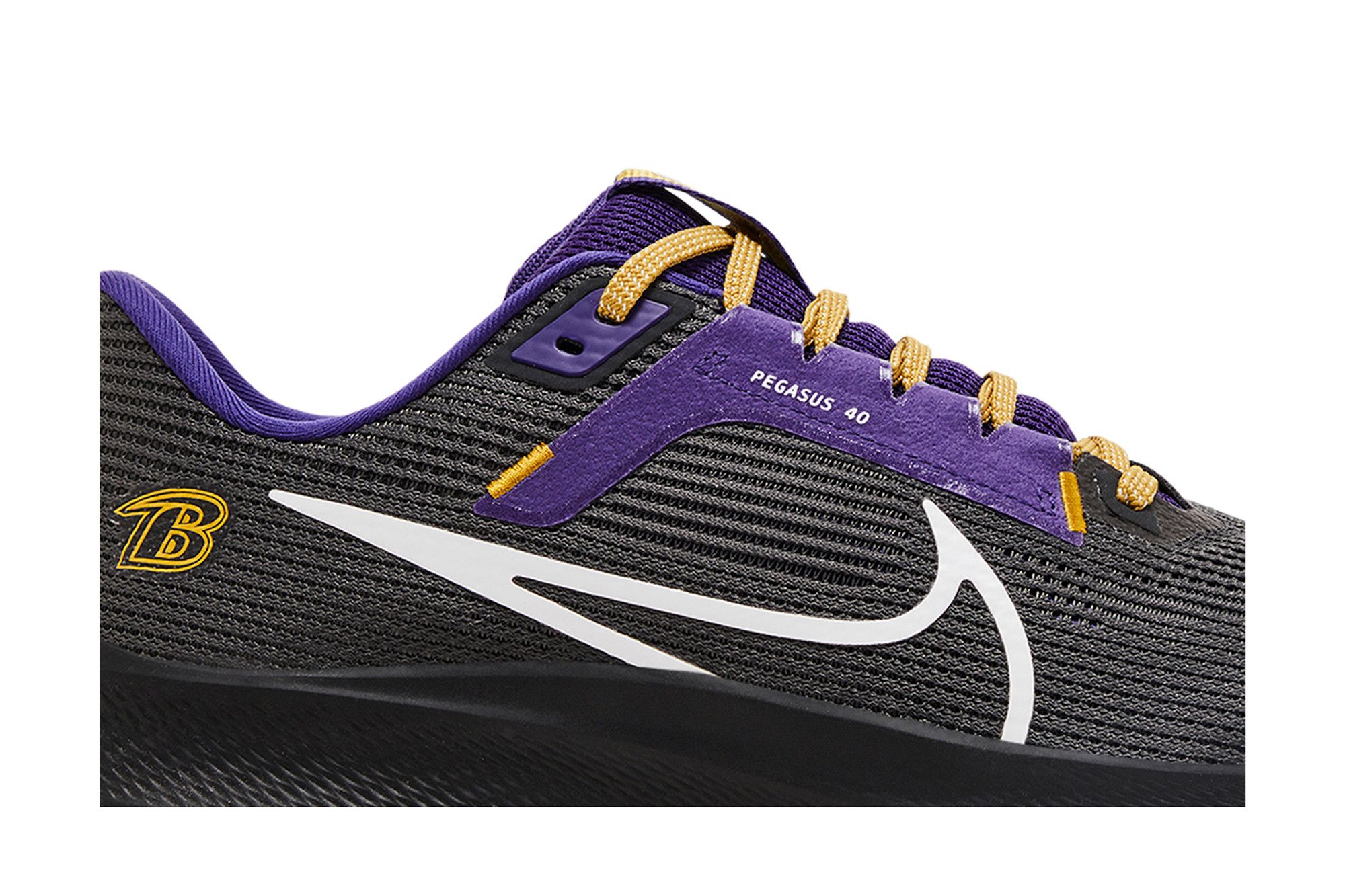 Size 10.0 NFL x Air Zoom Pegasus 40 Baltimore Ravens