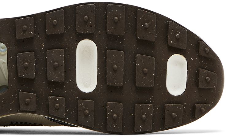 Nike Wmns Air Max Pre Day Voodoo Doll