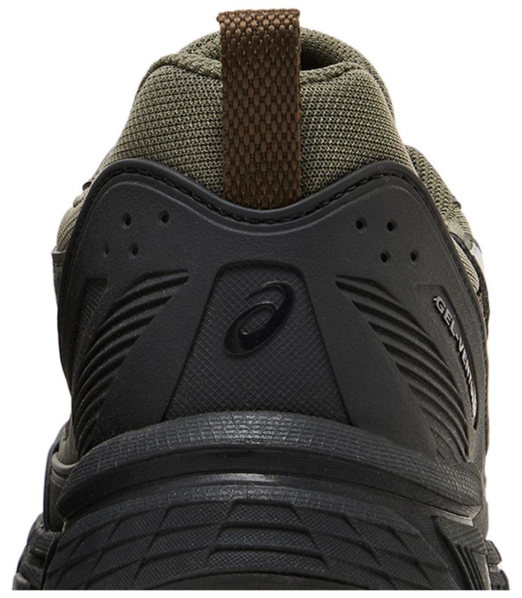 Gel Venture 6 Shield Graphite Truffle Grey