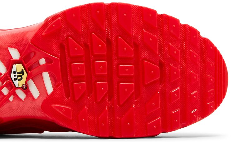 Nike Air Max Plus Lava Red