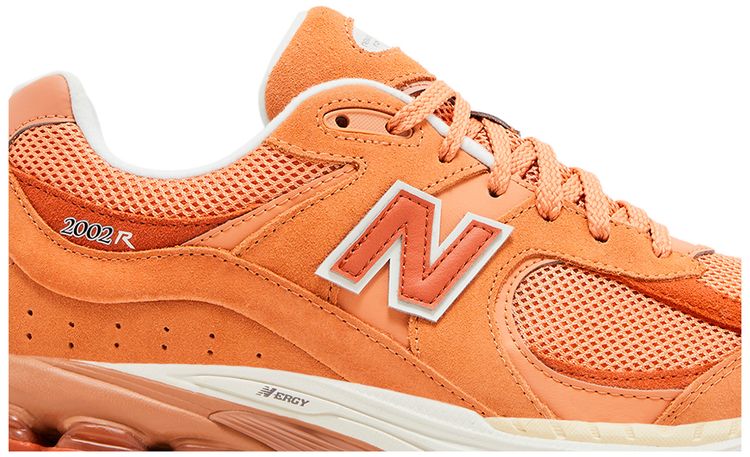 New Balance 2002R Copper Infield Clay