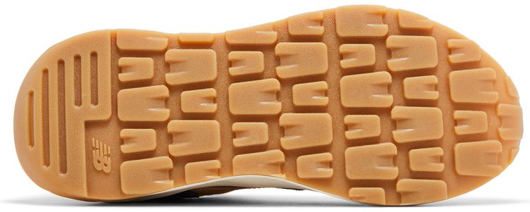 New Balance 5740 Peacoat Sand