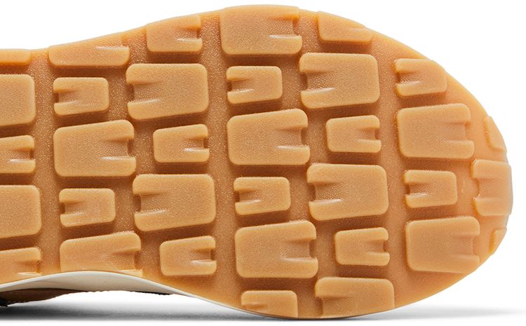 New Balance 5740 Peacoat Sand