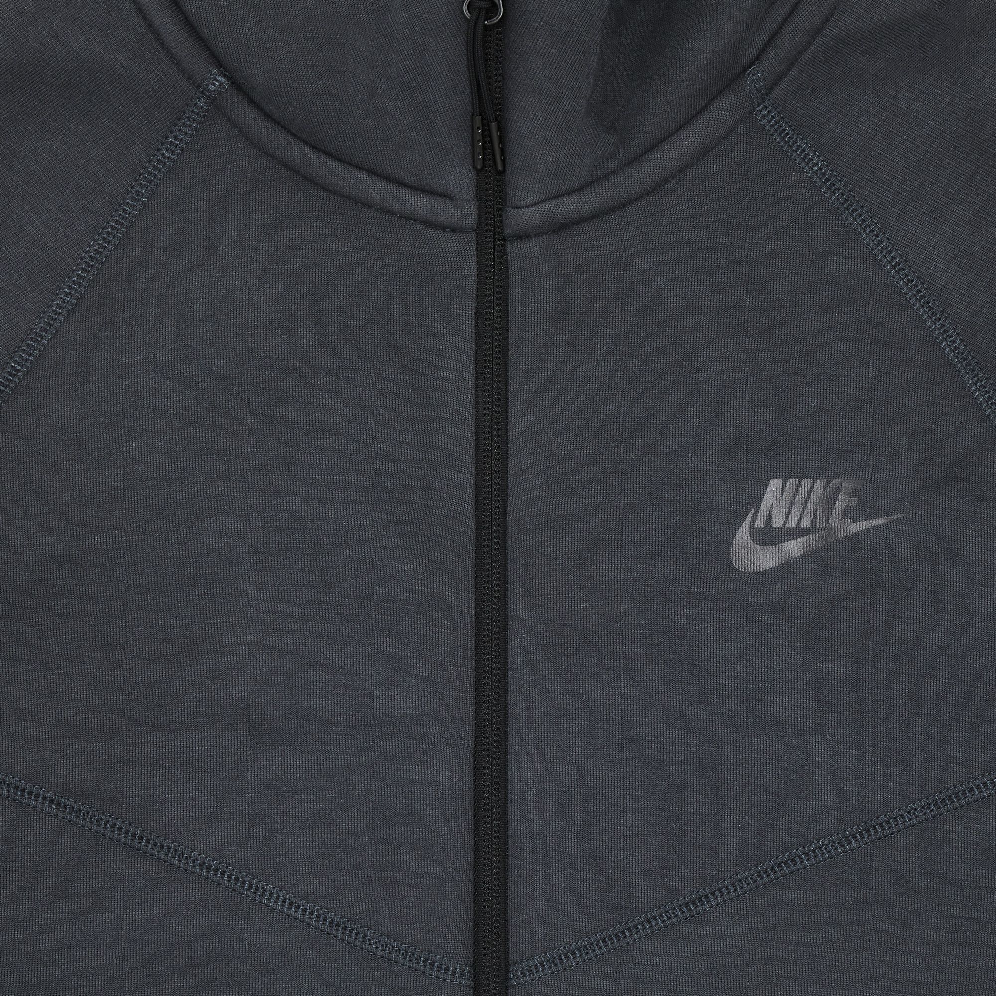 nike tech fleece black and grey