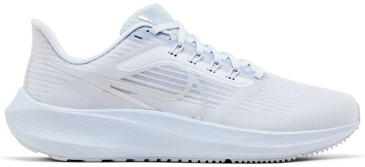 Nike Wmns Air Zoom Pegasus 39 Football Grey Silver