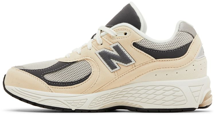 New Balance 2002R Big Kid Sandstone Magnet