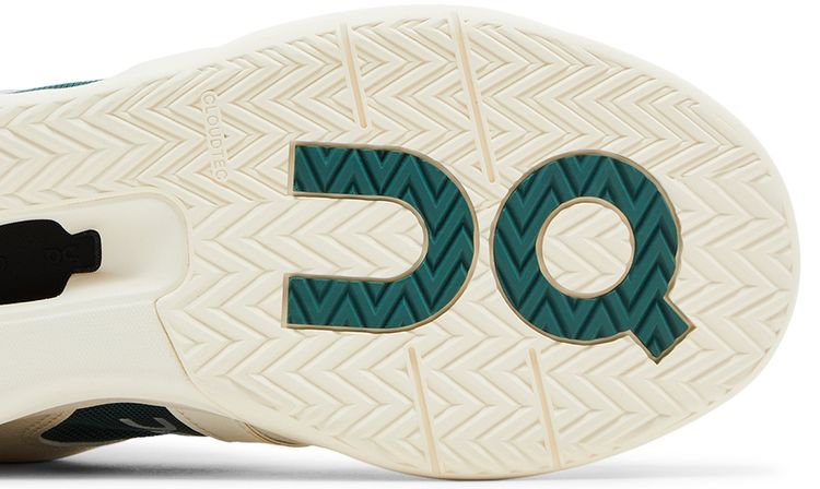 ON The Roger Clubhouse Pro Ivory Evergreen