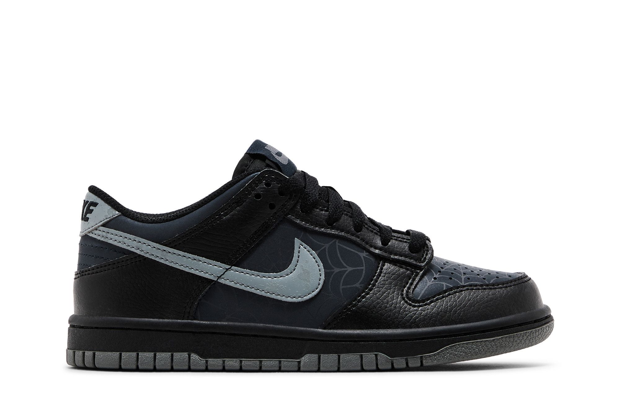 Buy Nike Dunk Low GS 'Symbiote' - HQ3815 001 | GOAT CA