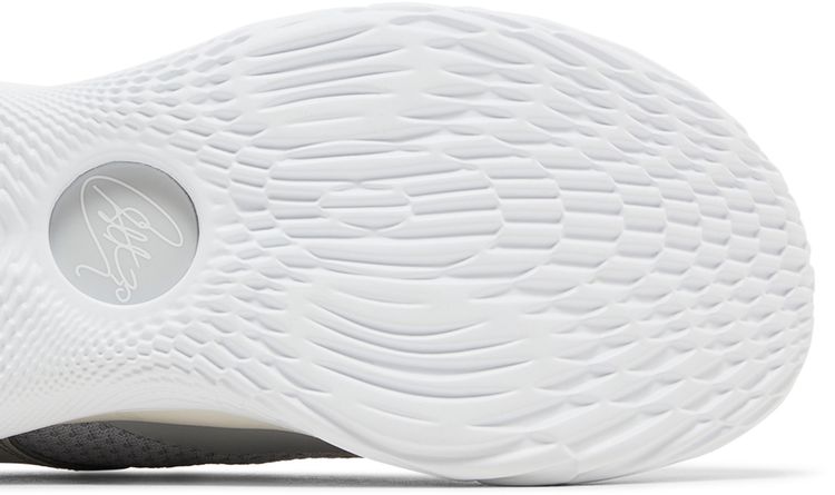 Curry Flow 11 TB White Halo Grey
