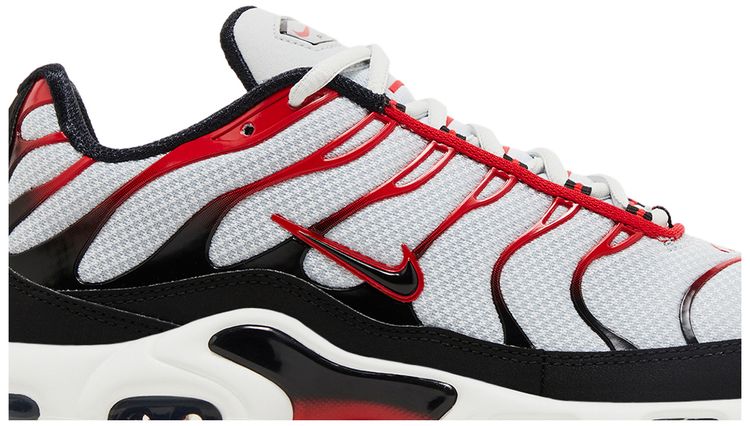 Nike Air Max Plus Platinum Black University Red