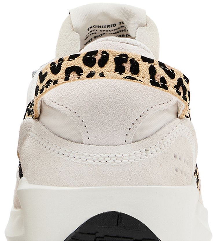 Nike Wmns Waffle Debut Leopard