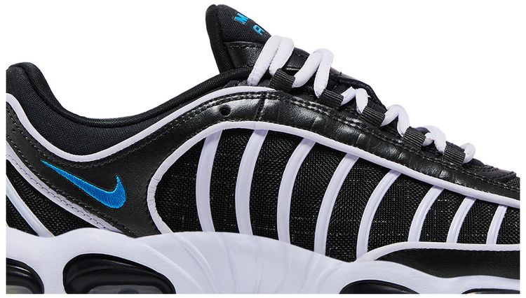 Nike Wmns Air Max Tailwind 4