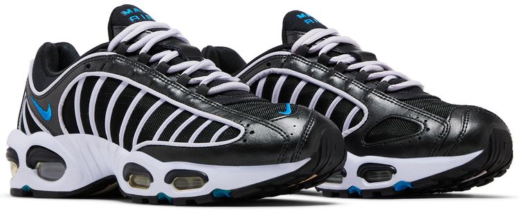 Nike Wmns Air Max Tailwind 4
