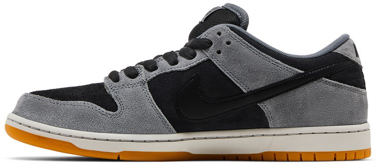 Dunk Low SB Dark Smoke Grey