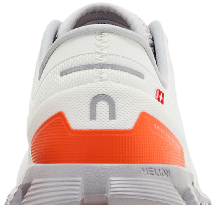 ON Wmns Cloud X 3 Ivory Alloy