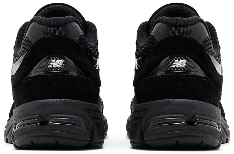 2002R Tape Layer Pack   Black