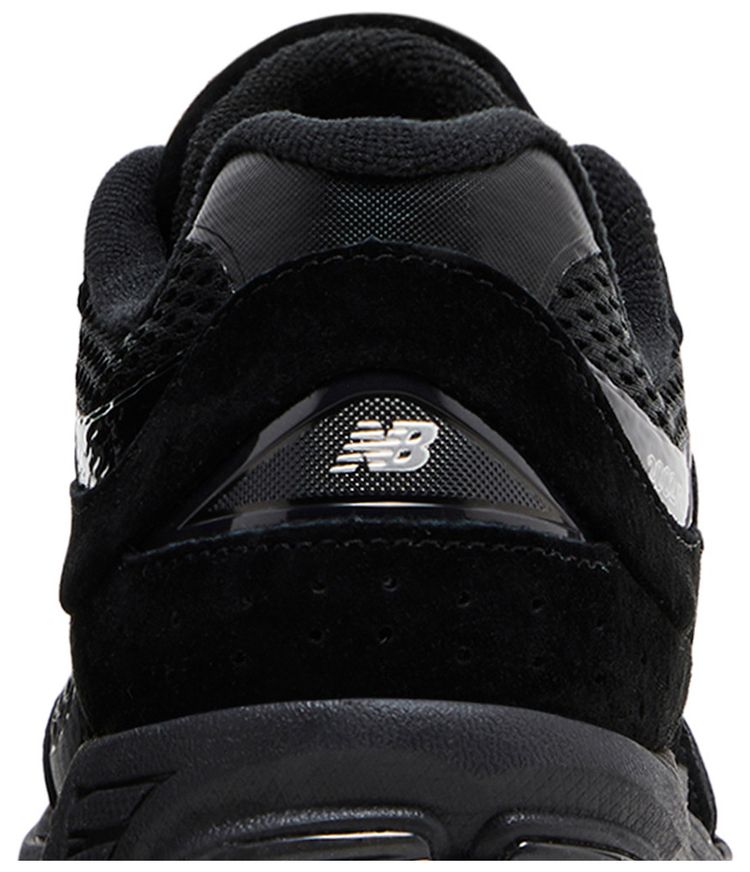2002R Tape Layer Pack   Black