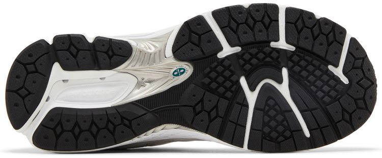 New Balance 2002R Big Kid Quartz Grey Ice Wine