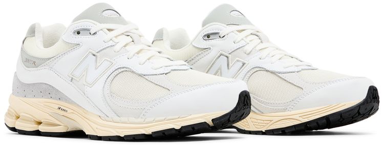 New Balance 2002R Leather Pack   White Gold