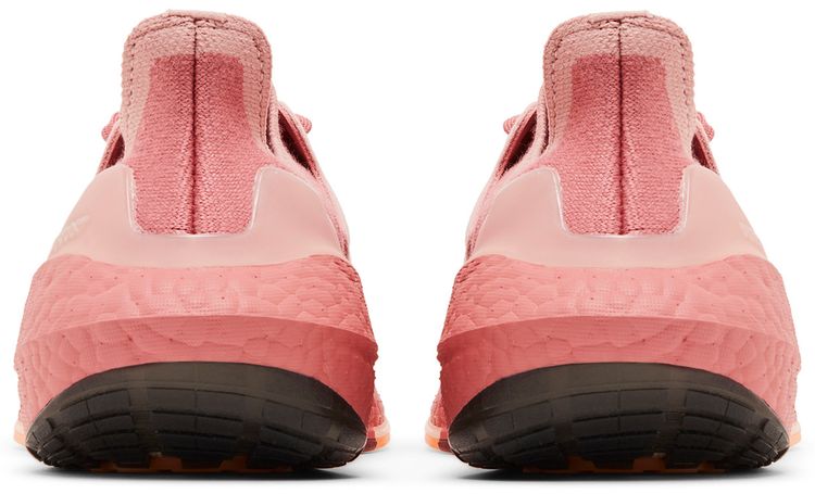 Adidas Wmns UltraBoost 22 Wonder Red