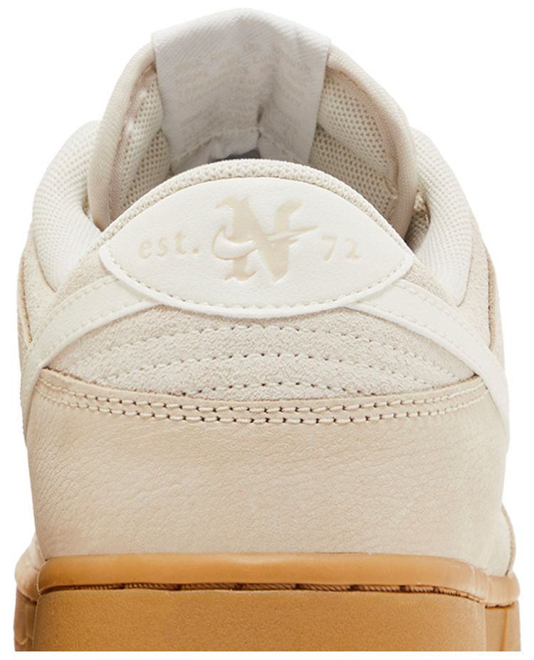 Nike Wmns Dunk Low SE Hangul Day