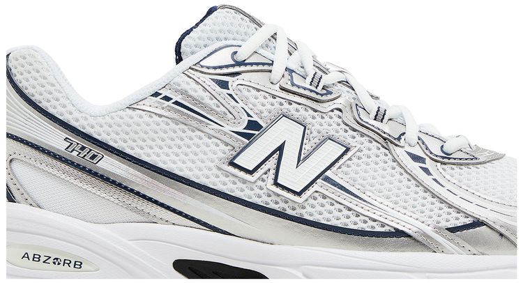 740v2 White Navy Shadow Grey