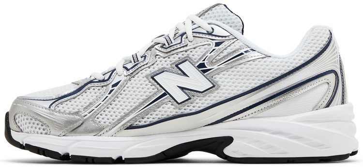 740v2 White Navy Shadow Grey