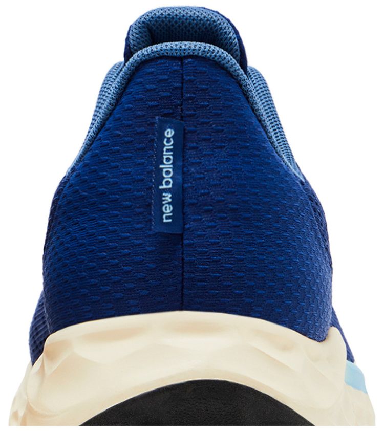 New Balance Fresh Foam Arishi v4 4E Wide Inkwell