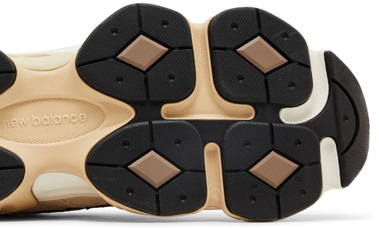 New Balance 9060 Emerging Brown Pack