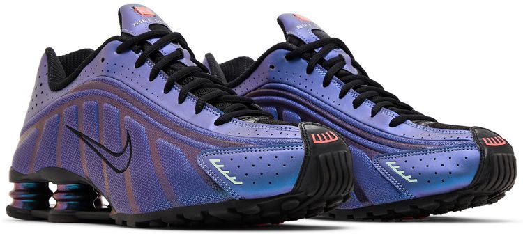 Nike Shox R4 Iridescent