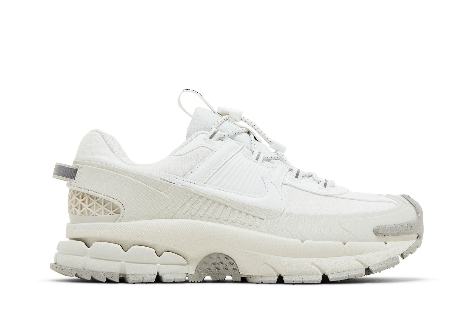 Buy Nike Zoom Vomero Roam 'Summit White' - HV5951 100 | GOAT