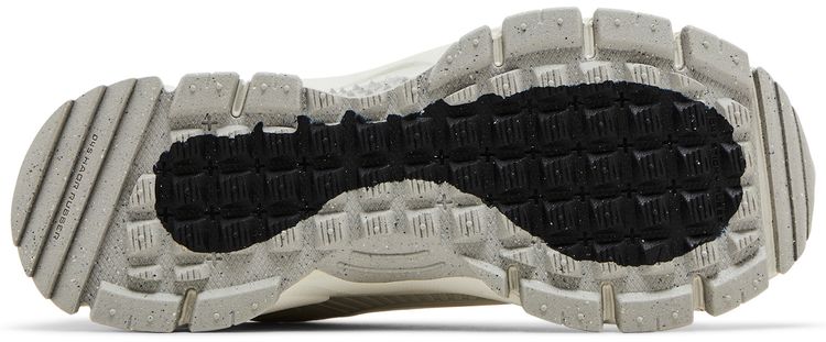 Zoom Vomero Roam Summit White