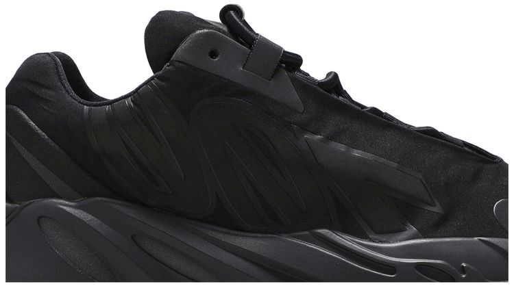Yeezy Boost 700 MNVN Triple Black