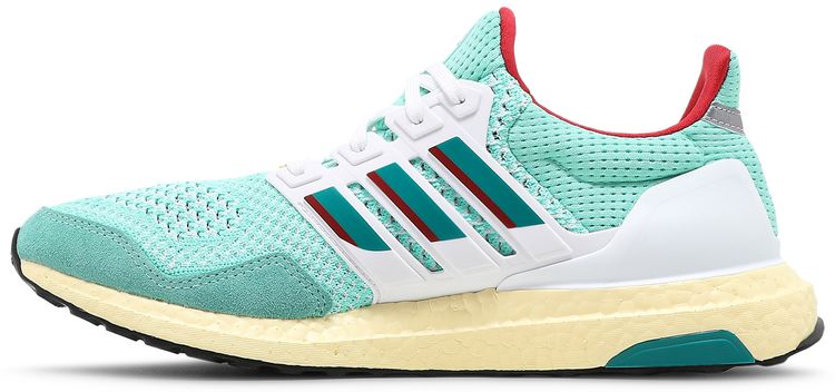 UltraBoost 10 DNA ZX 9000