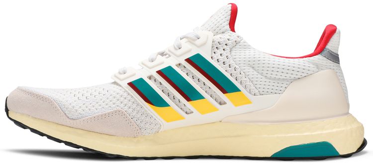 UltraBoost 10 DNA ZX 6000