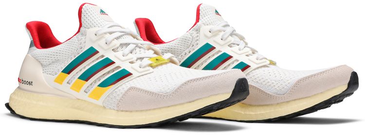UltraBoost 10 DNA ZX 6000