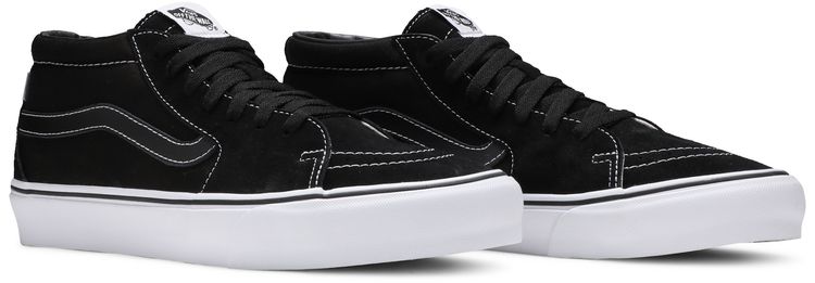 JJJJound x Sk8 Mid VLT LX Black