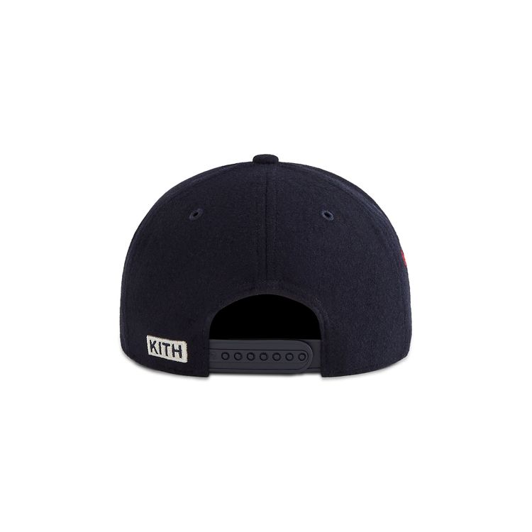 Kith  47 for the New York Yankees Wool Rose Hitch Snapback Nocturnal