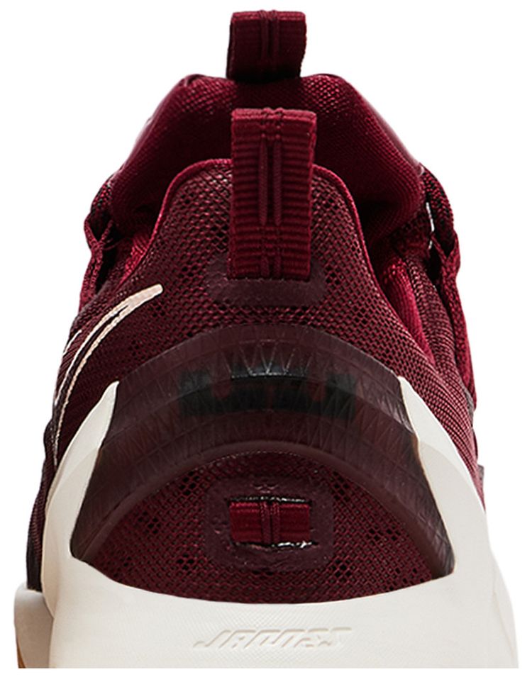 Nike LeBron 13 Low Team Red