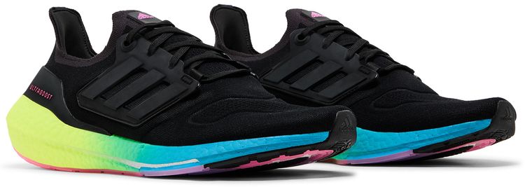 Adidas UltraBoost 22 Black Multi Gradient